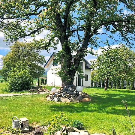 Nuka House - Nature Theatre Villa
